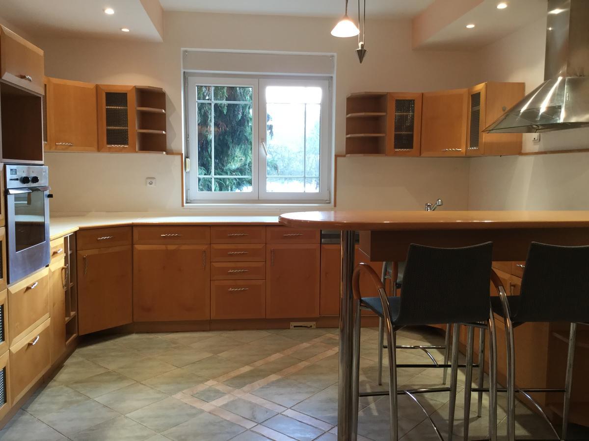 Justyna Villa Pardubice Luaran gambar